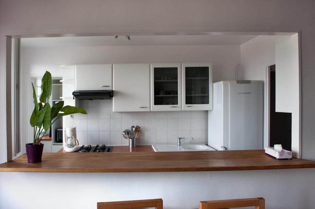 Appartement Moderne et Lumineux à Paris Chambre photo